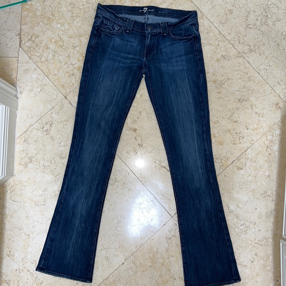 7 FOR ALL MANKIND